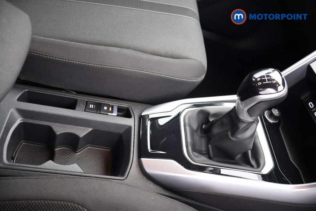 Used Volkswagen T-Roc 2023 for sale - 76545535: Photo 10