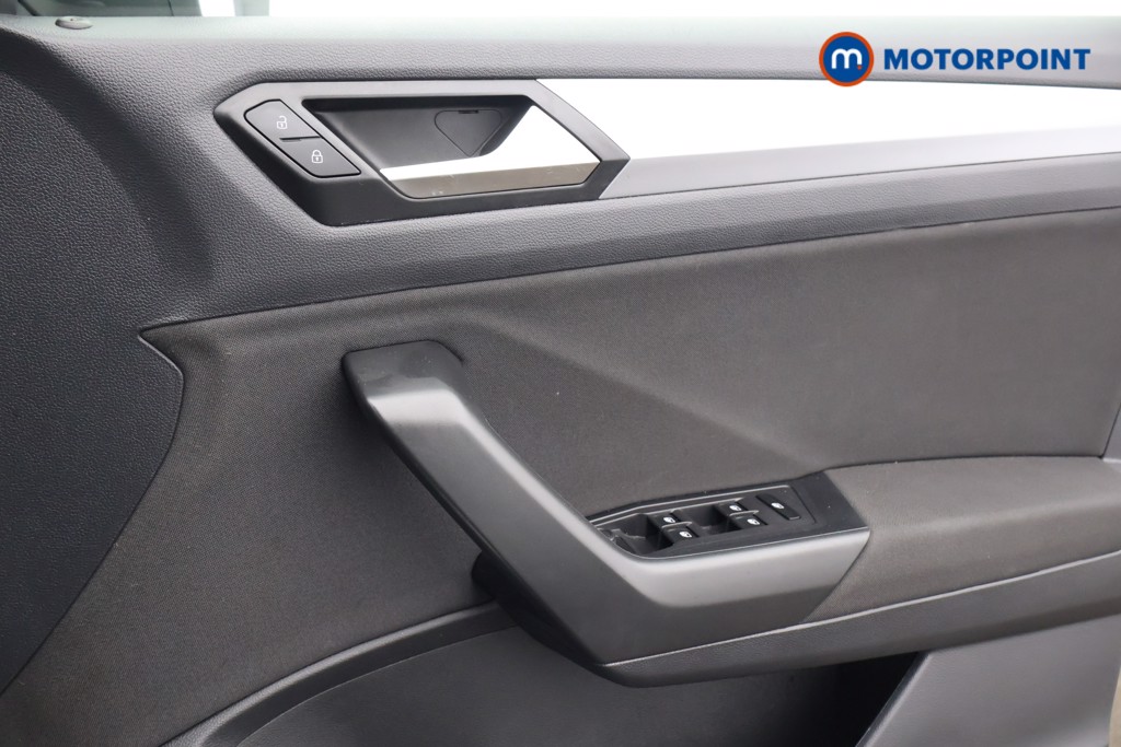 Used Volkswagen T-Roc 2023 for sale - 76545535: Photo 11