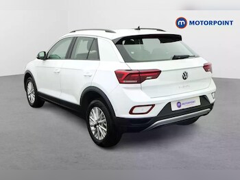 Used Volkswagen T-Roc 2023 for sale - 76545535: Photo