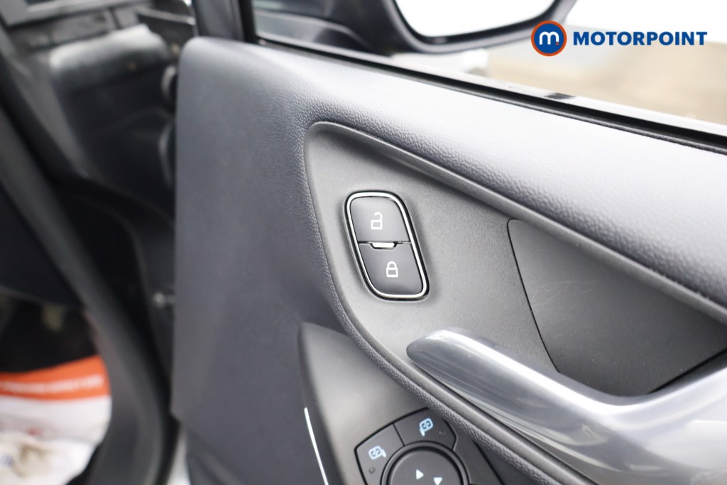 Used Ford Fiesta for sale - 77221315: Photo 27