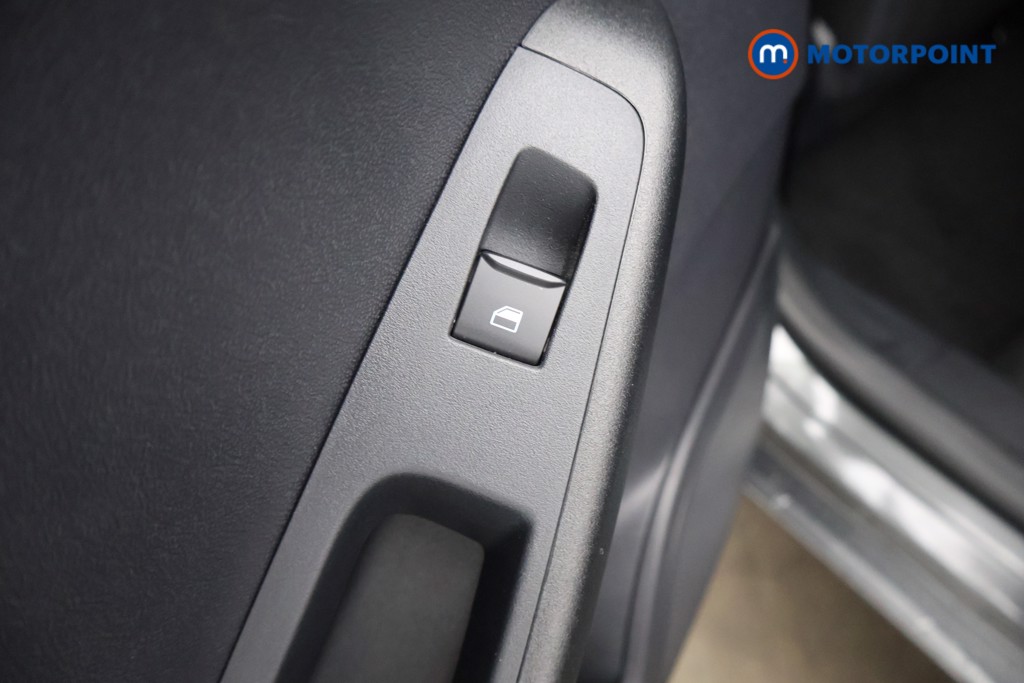 Used Ford Fiesta for sale - 77221315: Photo 36