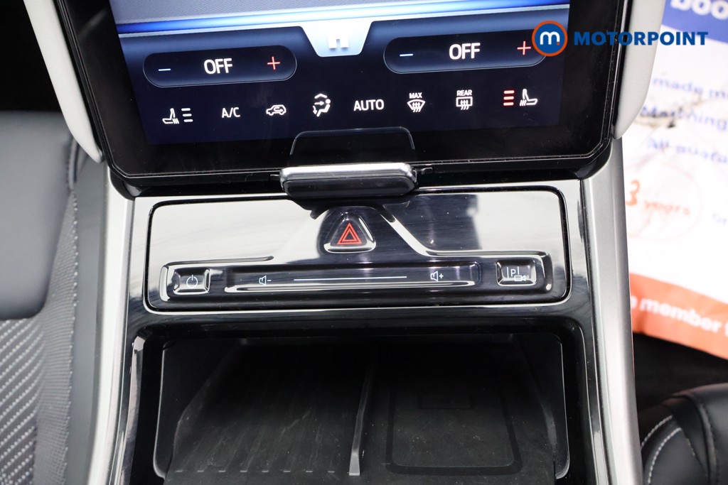 Used Ford Explorer 2024 for sale - 77226011: Photo 17