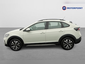 Used Volkswagen Taigo 2024 for sale - 78556422: Photo