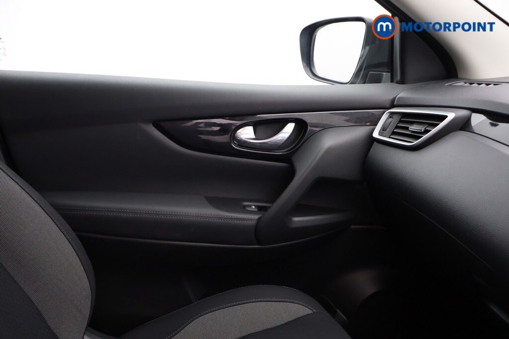 Used Nissan Qashqai for sale - 77878514: Photo 25