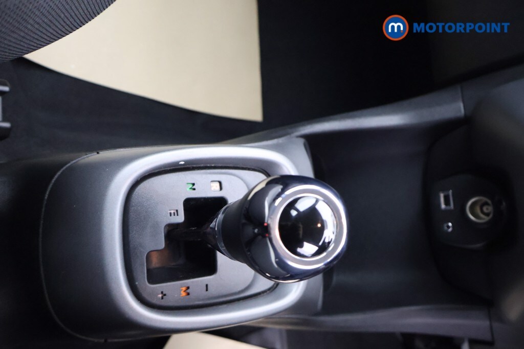 Used Toyota AYGO 2019 for sale - 77500480: Photo 17