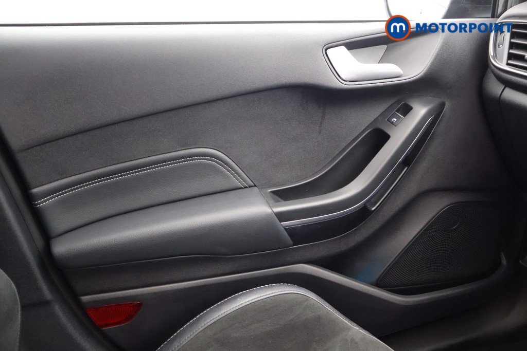 Used Ford Fiesta 2019 for sale - 76412925: Photo 21