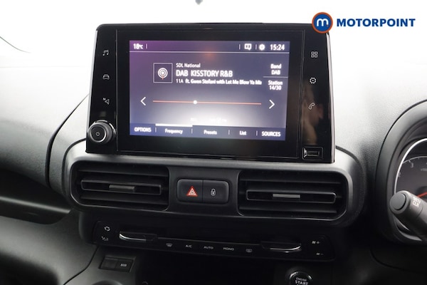 Used Vauxhall Combo Life 2020 for sale - 76255644: Photo 16
