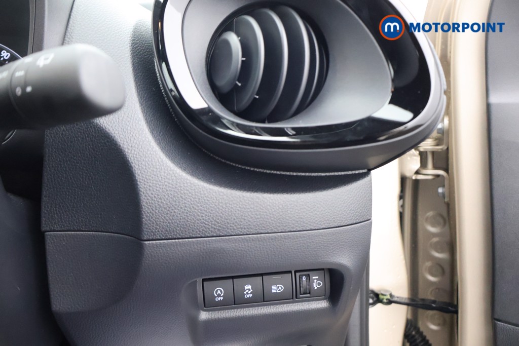 Used Toyota Aygo X 2024 for sale - 77286457: Photo 15