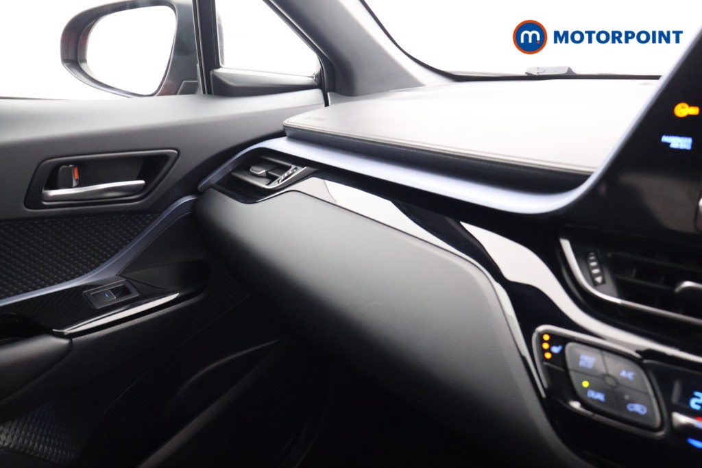 Used Toyota C-HR 2021 for sale - 76984942: Photo 19