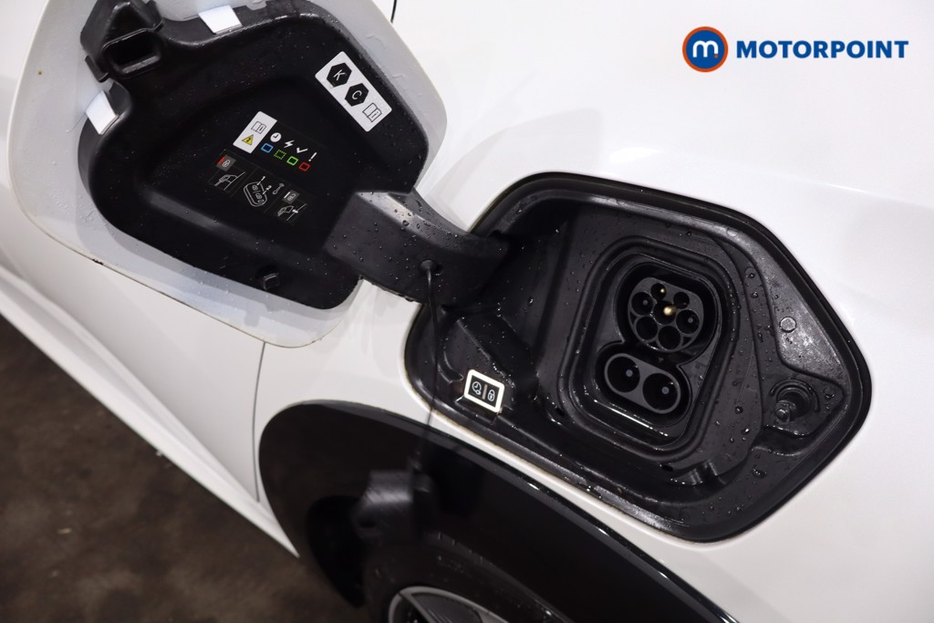 Used Peugeot 208 2021 for sale - 77989220: Photo 41