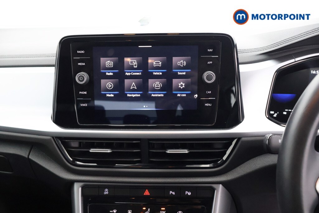 Used Volkswagen T-Roc 2023 for sale - 76491706: Photo 11