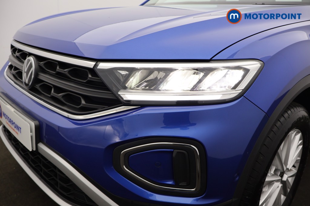 Used Volkswagen T-Roc 2023 for sale - 76491706: Photo 24