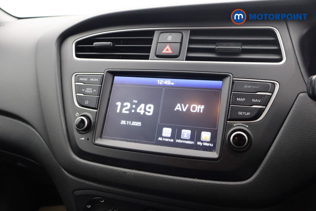 Used Hyundai i20 2019 for sale - 76697180: Photo 13