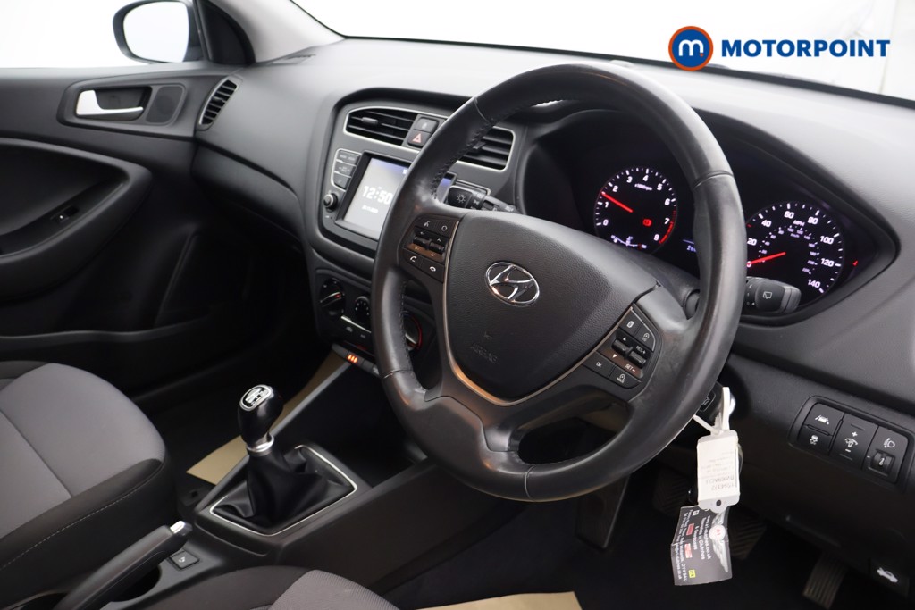 Used Hyundai i20 2019 for sale - 76697180: Photo 19