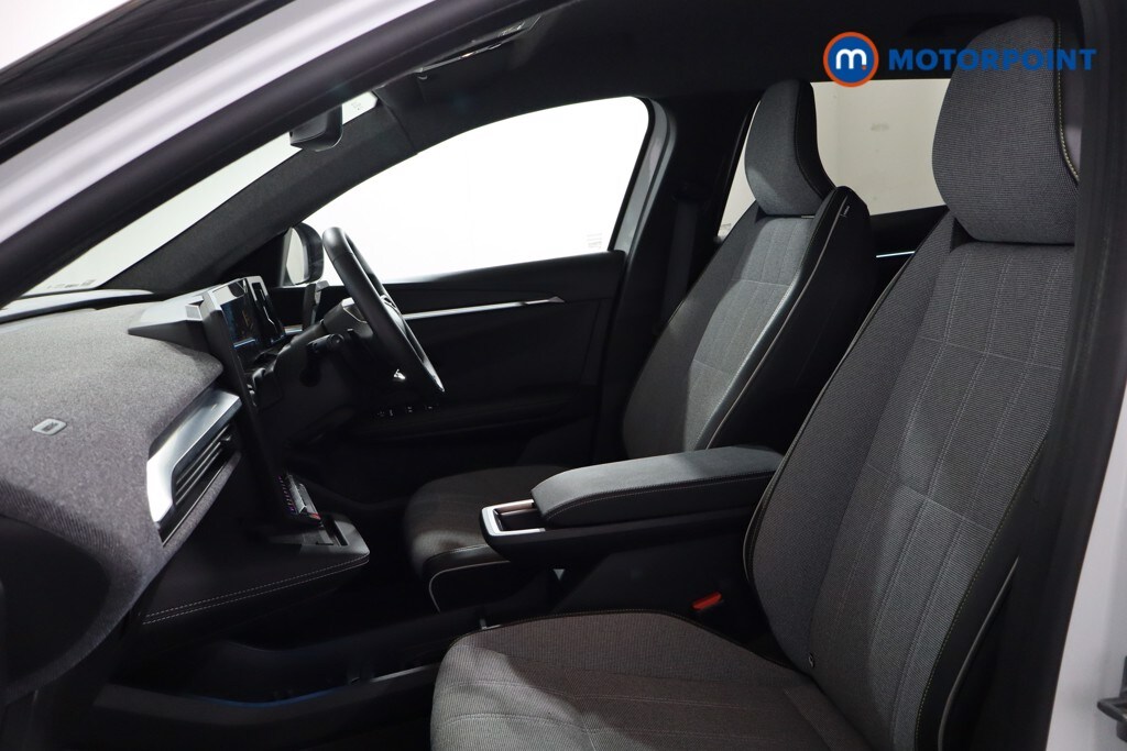 Used Renault Scenic E-Tech 2024 for sale - 76819472: Photo 29