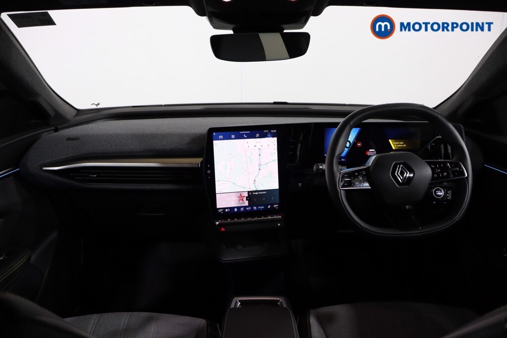 Used Renault Scenic E-Tech 2024 for sale - 76819472: Photo 32