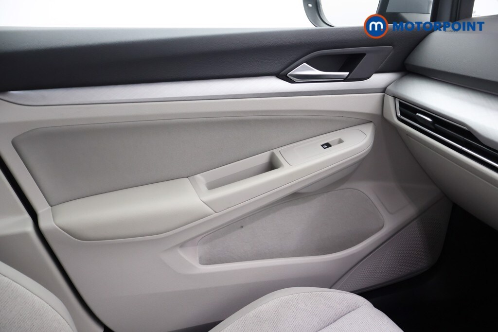 Used Volkswagen Golf 2021 for sale - 76255845: Photo 21