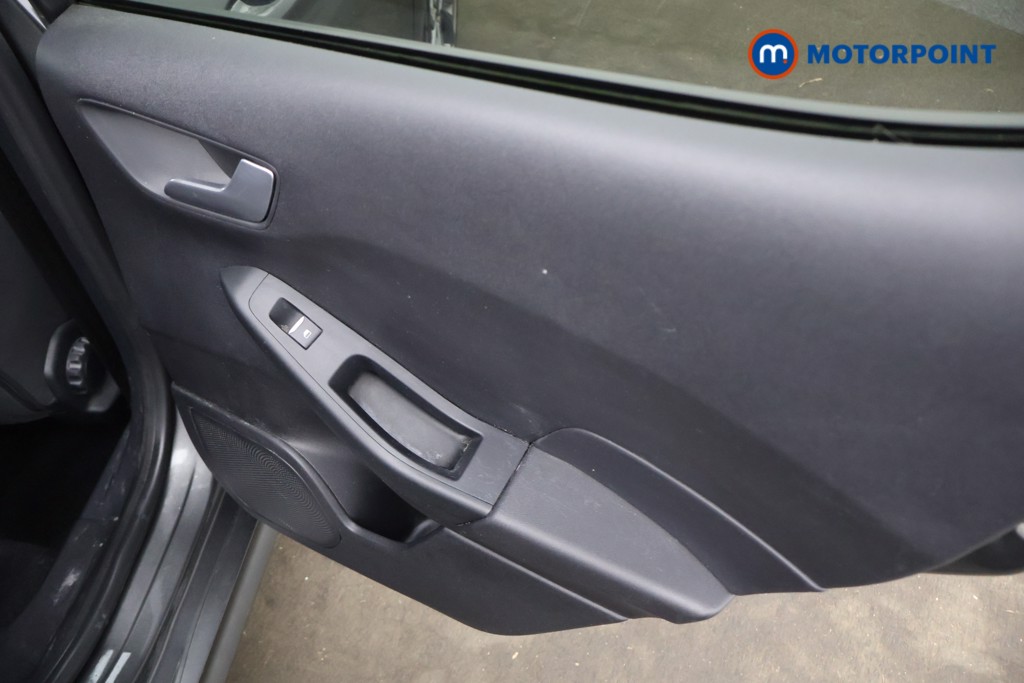 Used Ford Fiesta 2020 for sale - 76908936: Photo 22