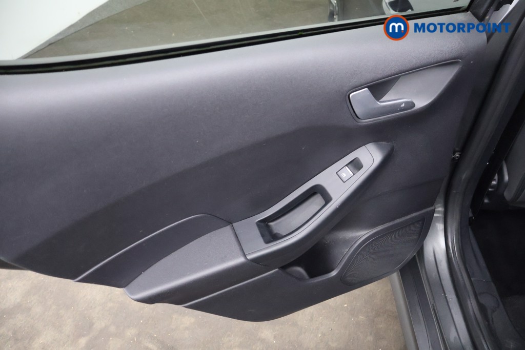 Used Ford Fiesta 2020 for sale - 76908936: Photo 25