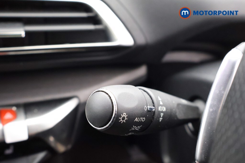 Used Peugeot 3008 2020 for sale - 77582345: Photo 13