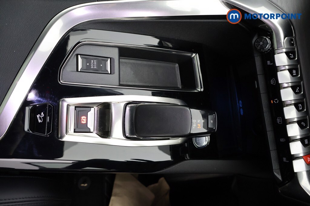 Used Peugeot 3008 2020 for sale - 77582345: Photo 17