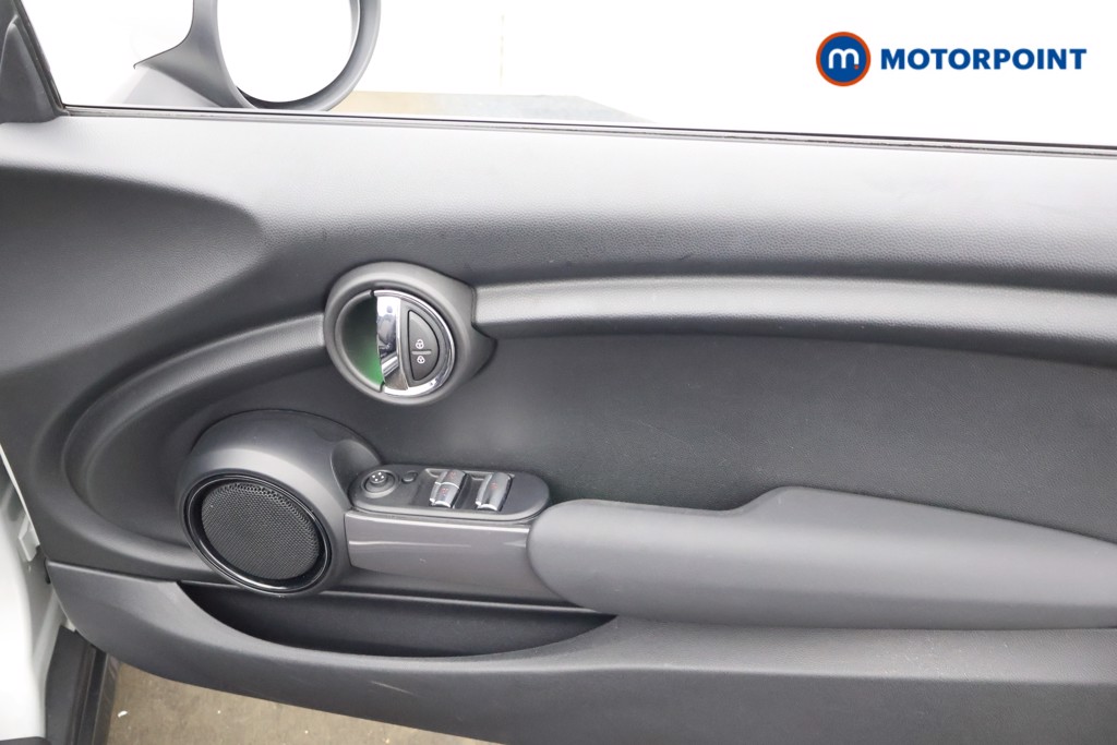 Used MINI Convertible 2019 for sale - 76581048: Photo 15