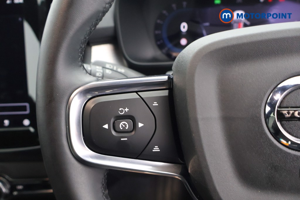 Used Volvo XC40 2023 for sale - 77617319: Photo 10