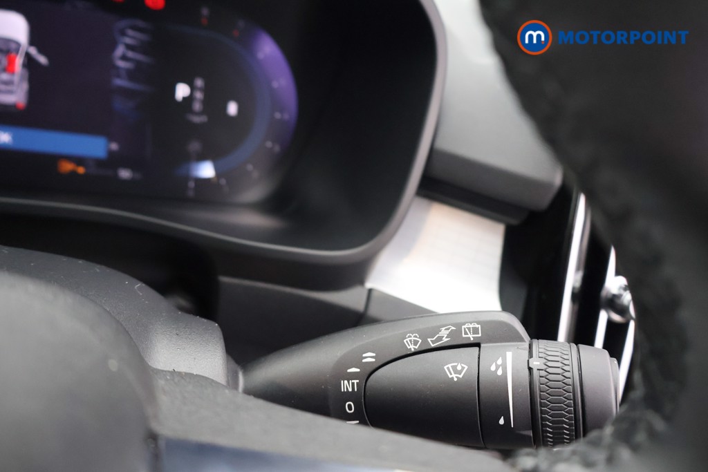 Used Volvo XC40 2023 for sale - 77617319: Photo 14