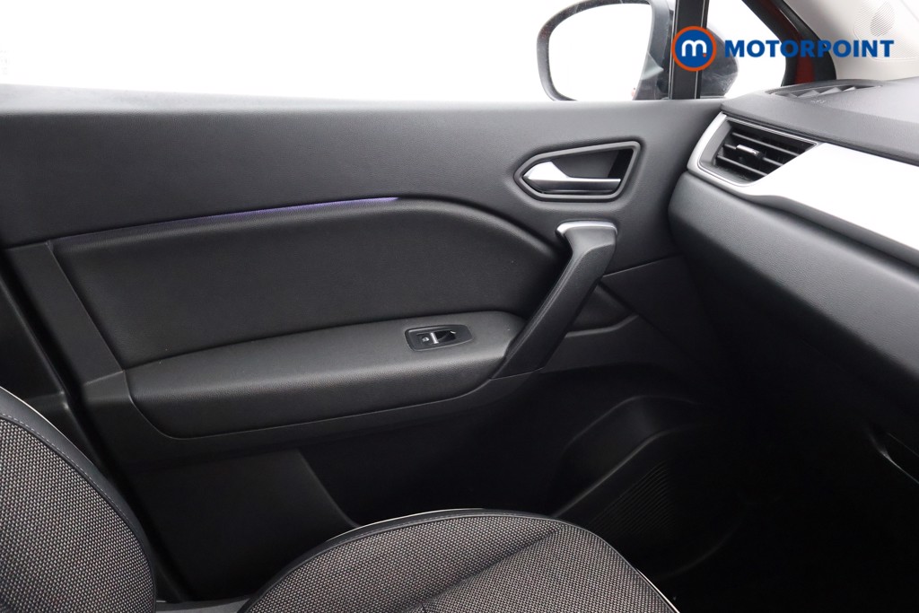 Used Renault Captur 2020 for sale - 76933888: Photo 15