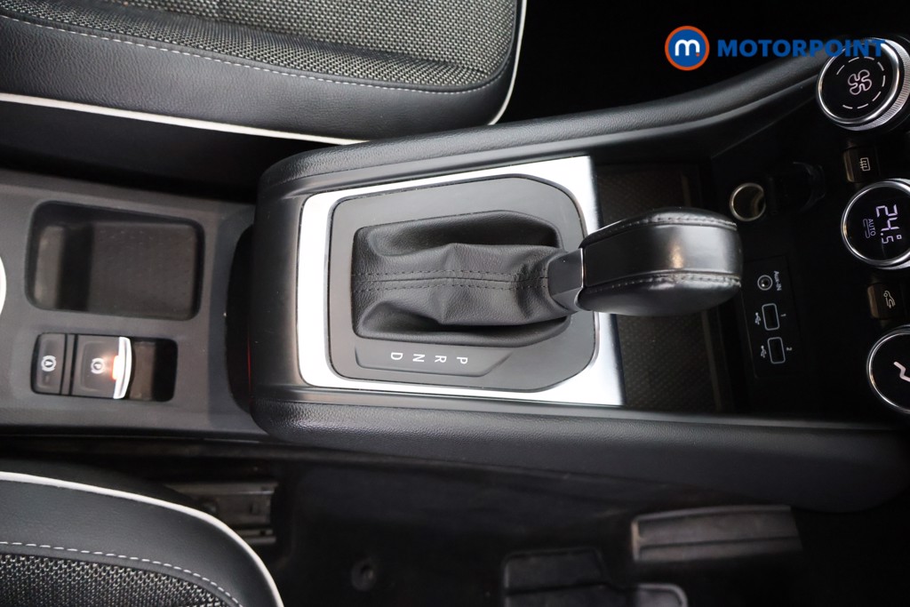 Used Renault Captur 2020 for sale - 76933888: Photo 18