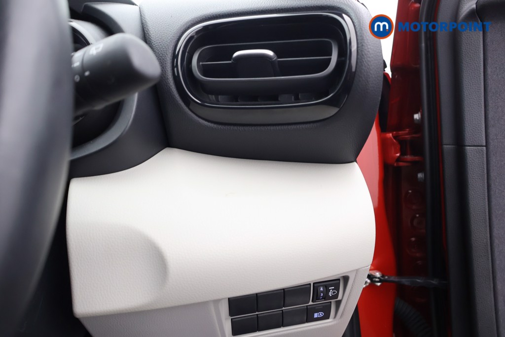 Used Toyota Yaris 2023 for sale - 77407372: Photo 15