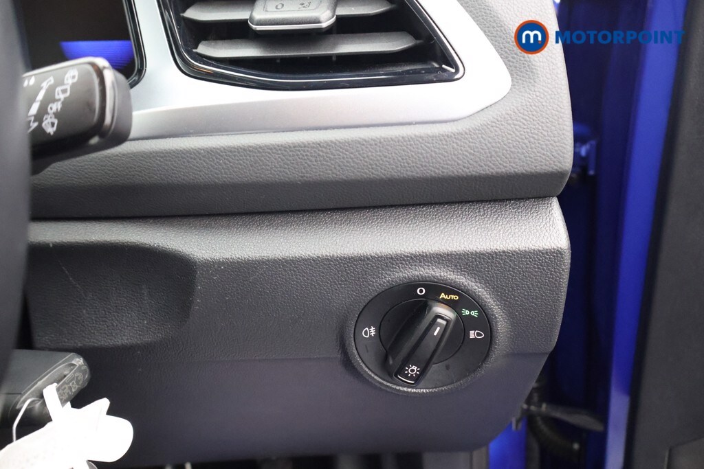 Used Volkswagen T-Roc 2023 for sale - 77026103: Photo 15