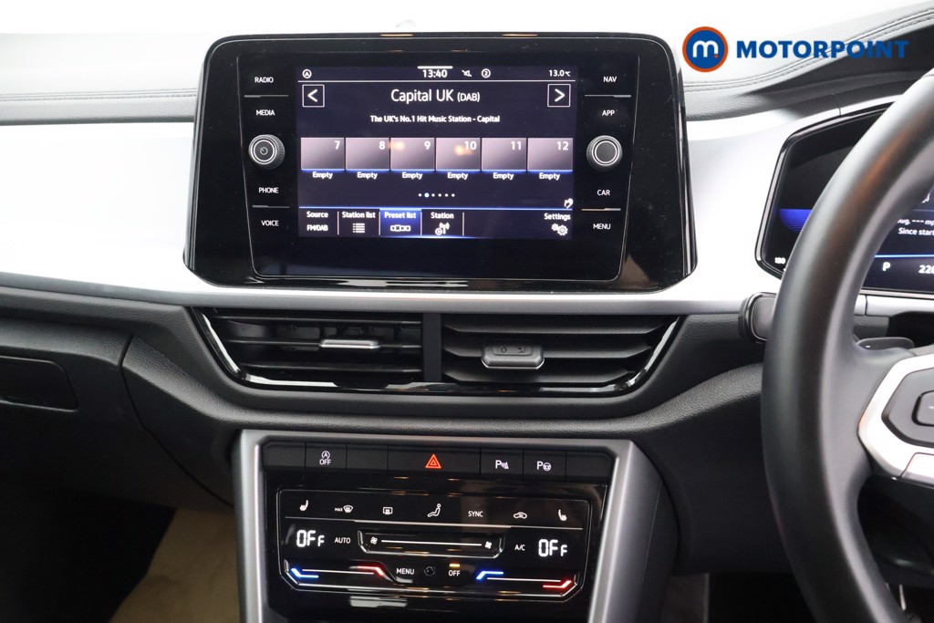 Used Volkswagen T-Roc 2023 for sale - 77026103: Photo 16