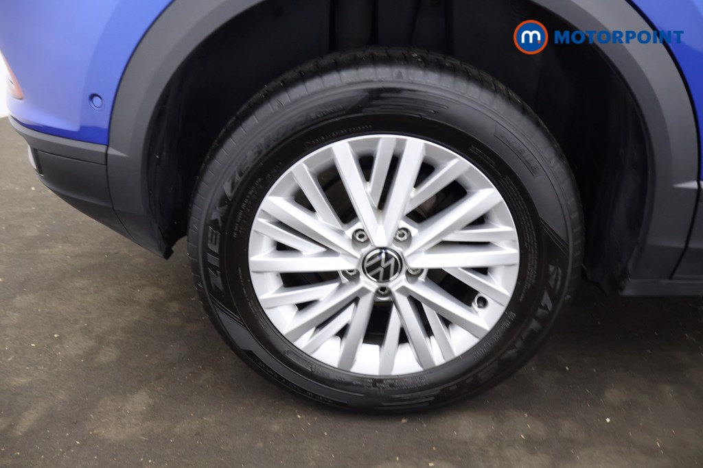 Used Volkswagen T-Roc 2023 for sale - 77026103: Photo 33