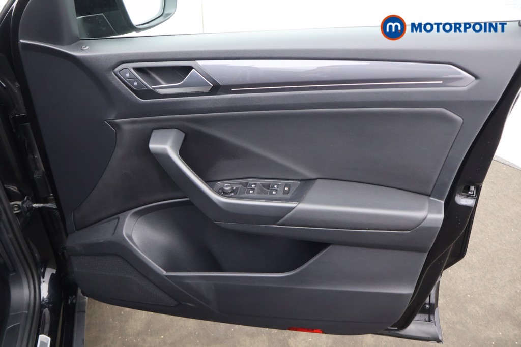 Used Volkswagen T-Roc 2020 for sale - 76890022: Photo 25