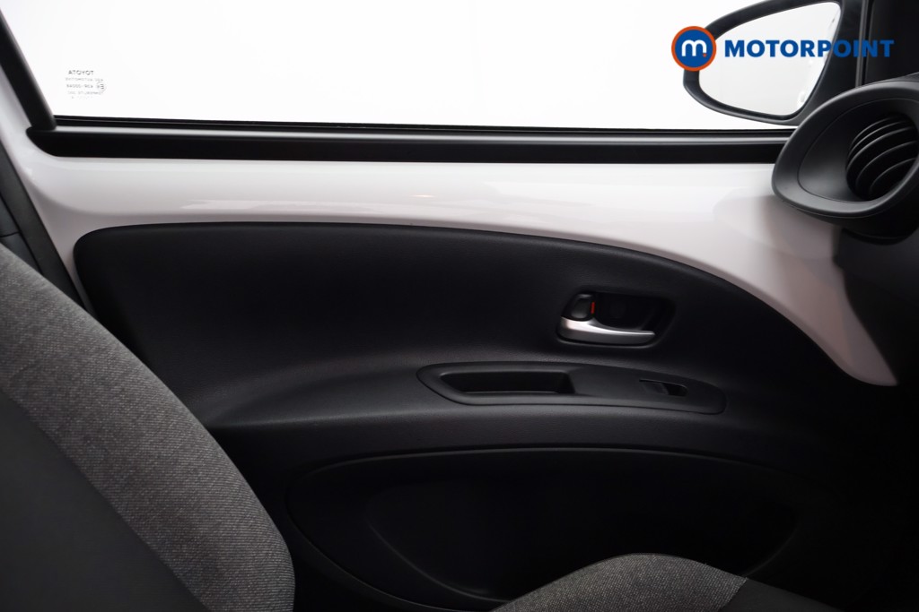 Used Toyota Aygo X 2024 for sale - 77935269: Photo 25