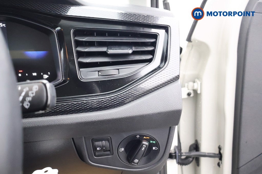 Used Volkswagen Polo 2024 for sale - 77579127: Photo 15