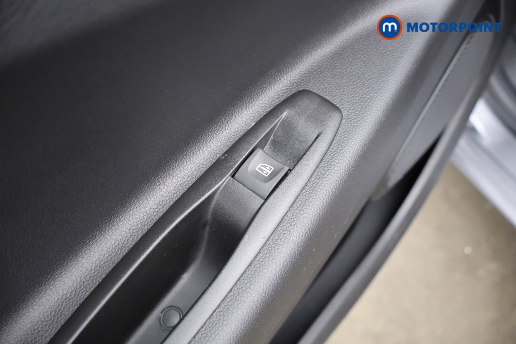 Used Renault Zoe 2023 for sale - 77997923: Photo 37