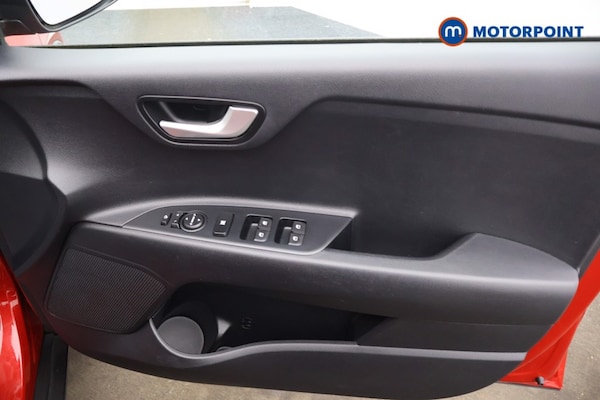 Used Kia Stonic 2019 for sale - 76235007: Photo 17