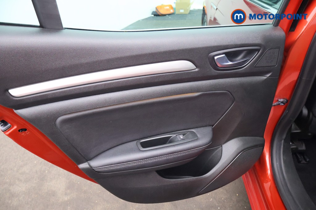 Used Renault Megane 2017 for sale - 76491395: Photo 18