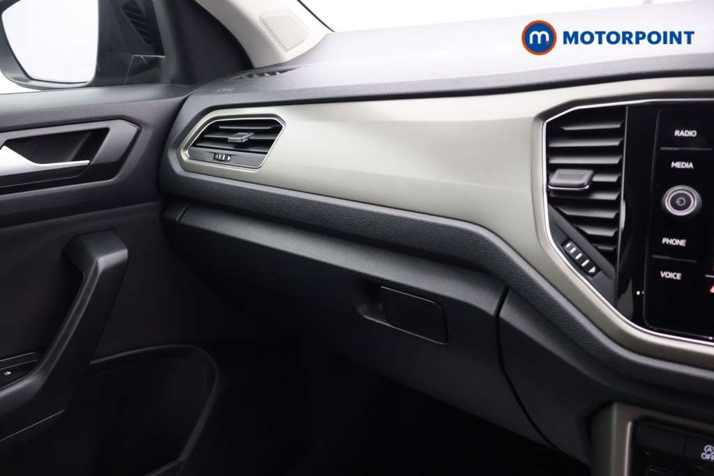 Used Volkswagen T-Roc 2021 for sale - 76402845: Photo 20