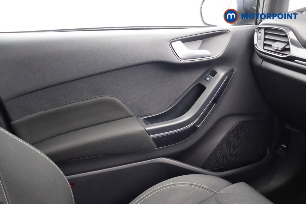 Used Ford Fiesta 2019 for sale - 76303423: Photo 19