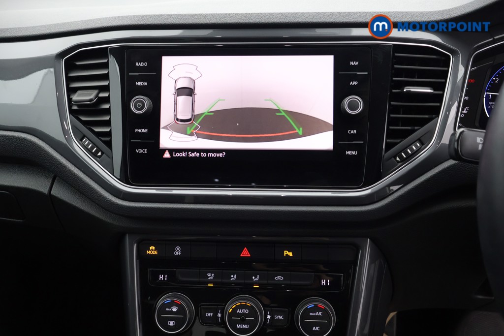 Used Volkswagen T-Roc 2021 for sale - 76599638: Photo 11