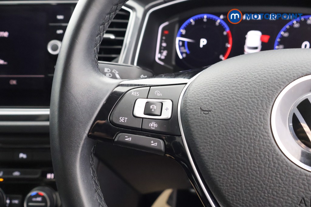 Used Volkswagen T-Roc 2021 for sale - 76599638: Photo 8