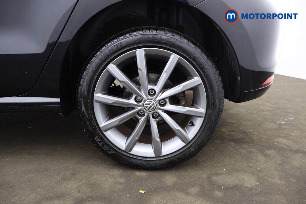 Used Volkswagen Polo 2015 for sale - 77984381: Photo 11