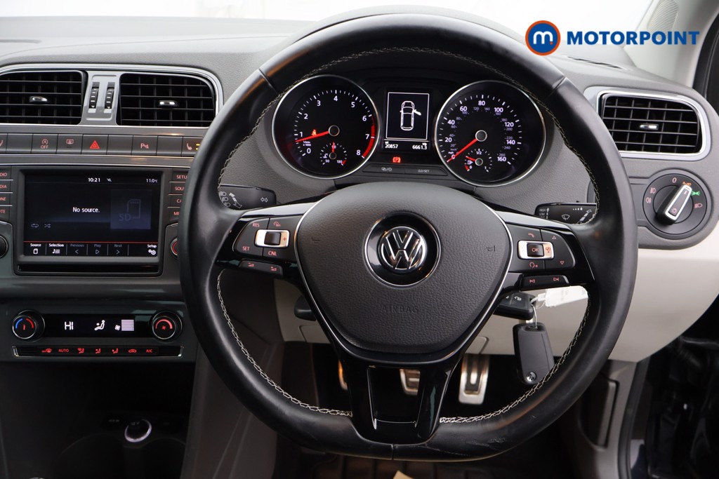 Used Volkswagen Polo 2015 for sale - 77984381: Photo 14