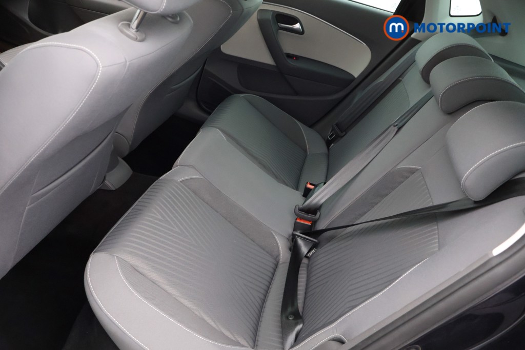 Used Volkswagen Polo 2015 for sale - 77984381: Photo 39