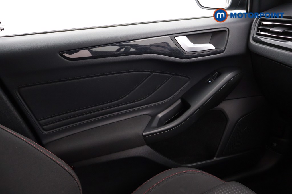 Used Ford Focus 2020 for sale - 76525926: Photo 16