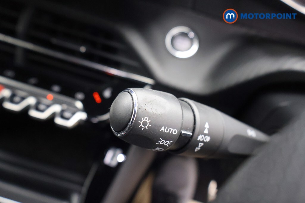 Used Peugeot 2008 for sale - 77502115: Photo 13