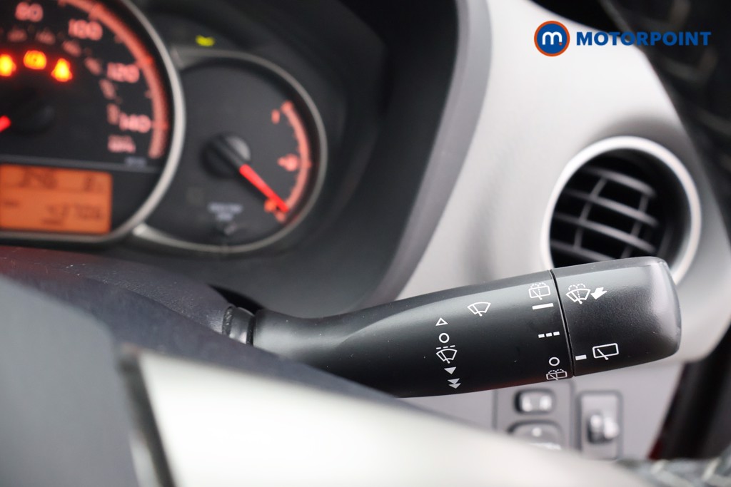 Used Toyota Yaris 2016 for sale - 77582258: Photo 14